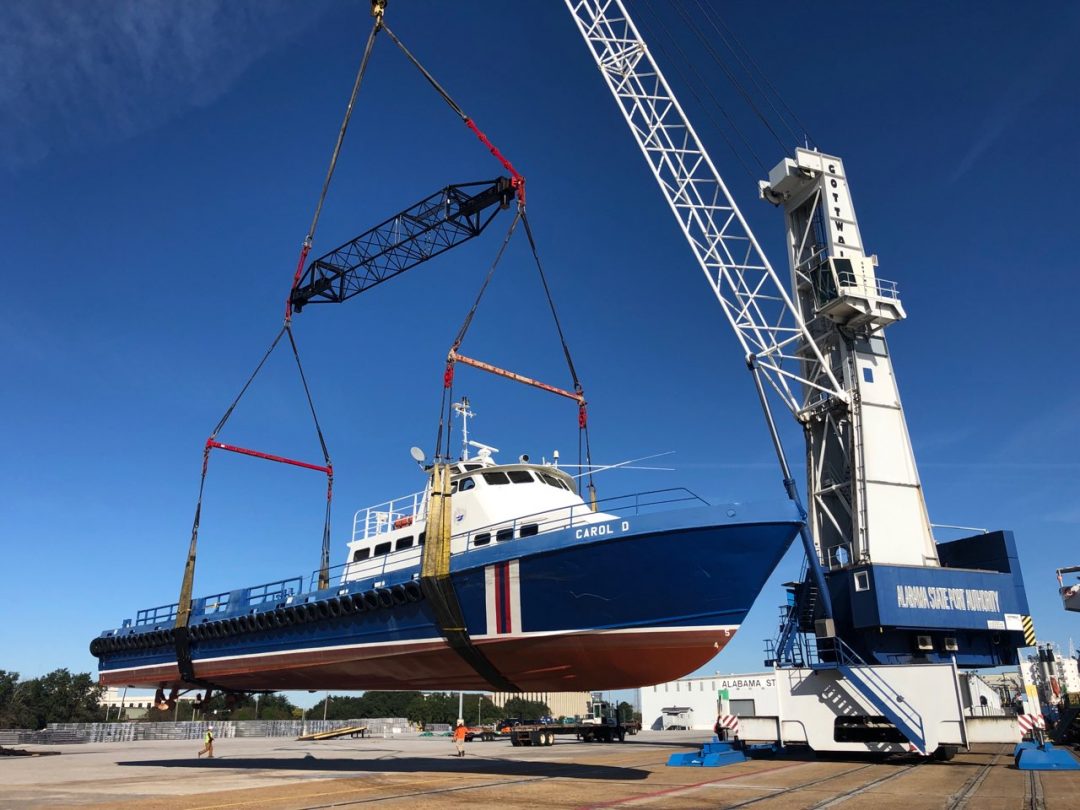 Barnhart's Custom Rigging System Helps Move Vessel
